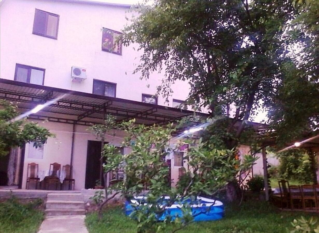 Гостевой дом У Наиры Новый Афон-31